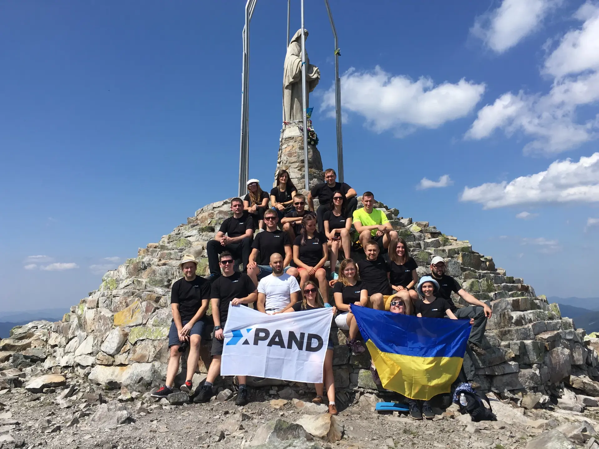 Xpand.                                   Solutions that work. People who care.